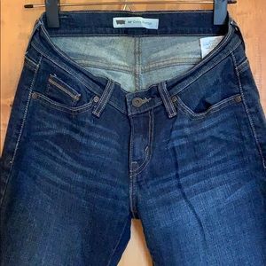 NWOT Levi’s women’s petite 529 boot cut jeans